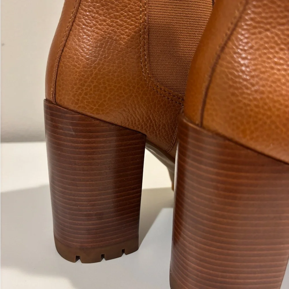 Tory Burch Tan Leather Ankle Booties - Picture 5 of 8